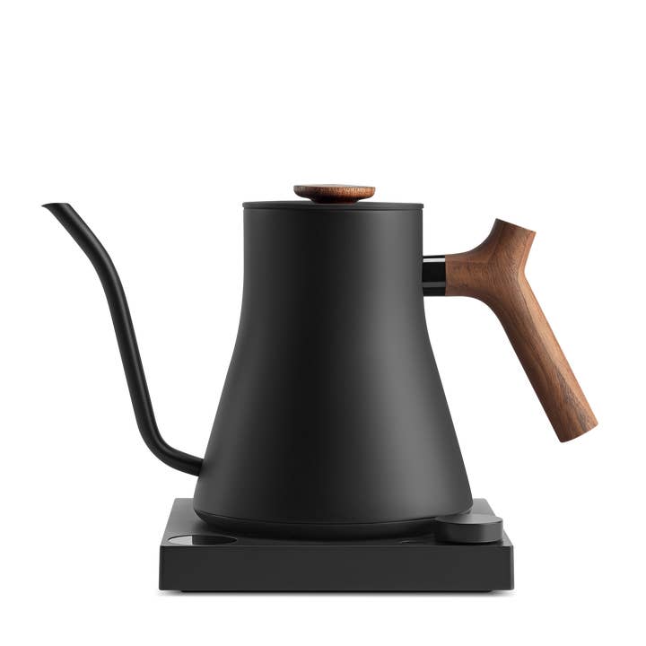 Fellow Stagg EKG Pro black gooseneck kettle pouring
